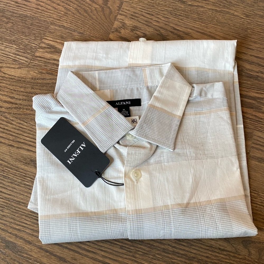 Alfani NWT button up long sleeve plaid winter ivory and browns size Medium